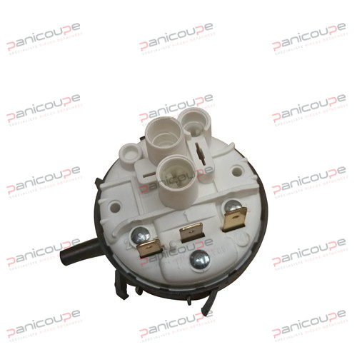 Nombre de niveau : 1 niveau<BR/>Calibrage mbar : 100/40<BR/>Tension : 250V<BR/>Température max : 85 PRESSOSTAT 1 NIVEAU 100-40 photo du produit