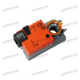Servomoteur de clapets 5 Nm, pour clapets jusqu’à 1 m2, angle de rotation 95 °, sens de rotation réversible, débrayage temporaire manuel par bouton-poussoir, limiteur mécanique de l’angle de rotation intégré.<BR/>Commande tout ou rien ou 3 points. Câble 3 x 0,75 mm² longueur 1 m.<BR/>Température de travail de -30 à +50 °C.<BR/>Noix d’entraînement universelle pour axes ronds ou carrés de 6 à 20 mm.<BR/>Temps de marche 150 sec.<BR/><BR/>Alimentation 230 VAC. SERVOMOTEUR - NOIX UNIVERSELLE photo du produit